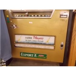VINTAGE CIGARETTE MACHINE - DAY CAP - COIN OPERATED - UNTESTED