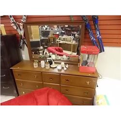 DRESSER WITH MIRROR - 9 DRAWER