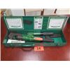 Image 1 : Greenlee 1989 Dieless Crimper w/Case