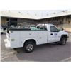 Image 2 : 2005 Chevrolet Silverado 2500 HD Utility Truck - Lic. 052 TRX 142,635 Miles