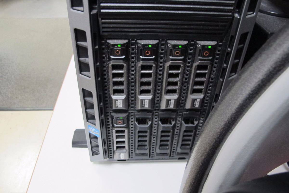 Dell PowerEdge T620 Server (Service Tag GS20K02) Intel Xeon E5-2609 2 ...