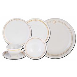 Disneyland Dish Set.