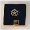 Image 1 : EPCOT Center Grand Opening Tie Tac.