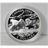 Image 2 : 2005 Canada $5 Coin & Stamp Collection in Wooden Box - Walrus