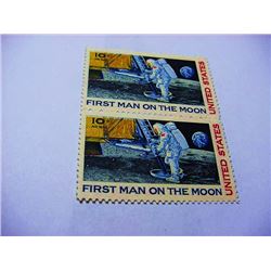 1969 APOLLO 11 STAMP PAIR