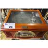 Image 2 : PHILCO RETRO STYLE VINYL RECORD AND CD PLAYER