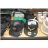 Image 1 : LOT OF APPROX. 10 BASEBALL HATS OF VARIOUS STYLES AND BRANDS