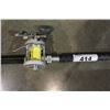 Image 2 : FISHING ROD WITH REEL
