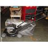 Image 1 : MURRAY 6 HP PUSH LAWN MOWER