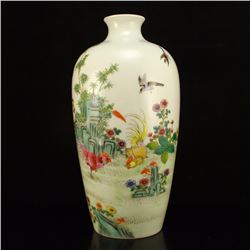 Chinese Qing Dynasty Gilt Edge Famille Rose Porcelain Vase w Guang Xu Mark