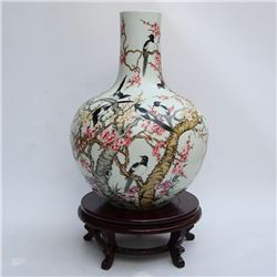 Hand-painted Chinese Qing Dynasty Famille Rose Porcelain Big Vase w Yongzheng Mark