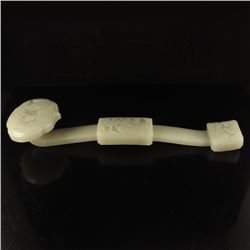 Chinese Qing Dynasty Hetian Jade Ruyi Scepter Statue