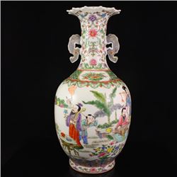 Chinese Qing Dynasty Famille Rose Porcelain Vase
