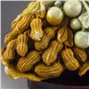 Image 3 : Superb Chinese Shoushan Stone Statue - Peanuts & Grapes