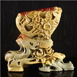 Chinese Chang Hua Chicken Blood Stone Statue