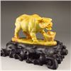 Image 2 : Hand Carved Chinese Shoushan Stone Statue - Ox