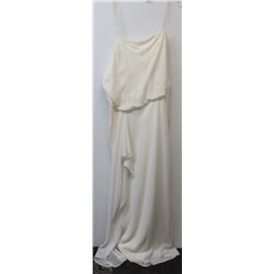 SIZE 12 NEW LIGHT FABRIC WEDDING GOWN