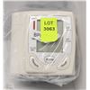 Image 1 : NEW BLOOD PRESSURE MONITOR