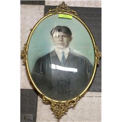 ANTIQUE BRASS FRAMED CONVEXED GLASS PORTRAIT