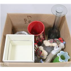 BOX OF ESTATE ITEMS INCL CANDLE HOLDERS, VASES,