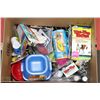 Image 1 : BOX OF ASSORTED NEW PET SUPPLES