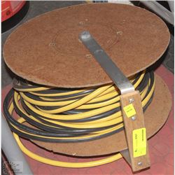 EXTENSION CHORD REEL WITH CHORD