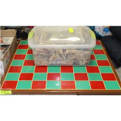 LARGE CHESS BOARD WITH CHESS PIECES