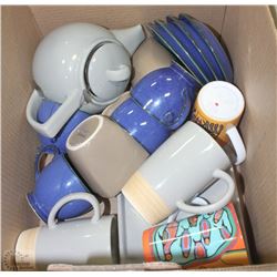 BOX OF ASSORTED CUPS, TEACUPS, AND TEA POT