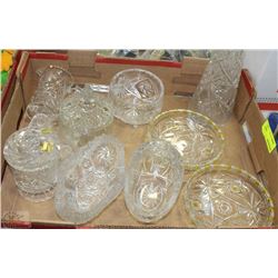 BOX OF ASSORTED DECORATIVE GLASS DISHES AND VASES