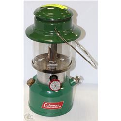 VINTAGE COLEMAN LANTERN