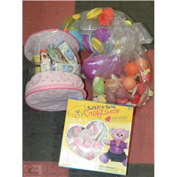 FLAT OF CHILDRENS KITCHEN WARE WITH FOOD/BUILD A