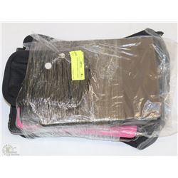 LOT OF 5 NEW IPAD/TABLET CASES