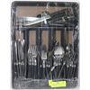 Image 1 : BLACK CUTLERY TRAY W/OVER 65-PC CUTLERY