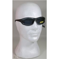 ON CHOICE NEW FOSTER GRANT POLARIZED SUNGLASSES