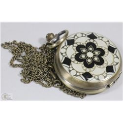 NEW DELUXE MOSAIC STYLE POCKET WATCH WITH CHAIN