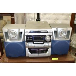 JVC 3-CD STEREO GHETTO BLASTER