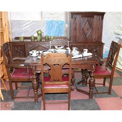 VINTAGE ESTATE WOOD TABLE WITH 4 CARVED CHAIRS