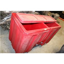 RED COMMERCIAL DOUBLE BEER TUB ON WHEELS