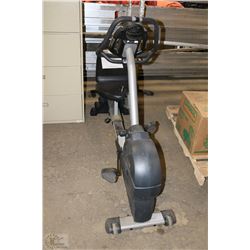 FREESPIRIT CROSS TRAINER