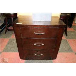 SHOWHOME 3 DRAWER NIGHT STAND