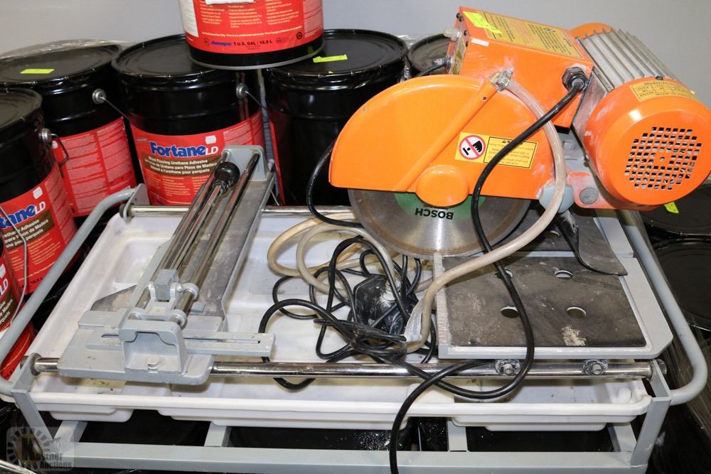 CHICAGO ELECTRIC 10" TILE SAW WITH 2.5HP PVC TRAY