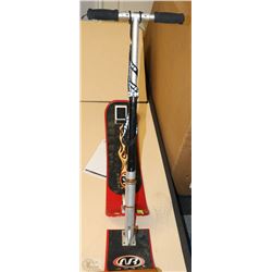 NO RULES SNOWJACK RED ON CHOICE