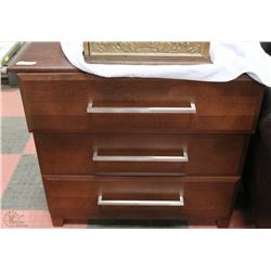 SHOWHOME WOOD LARGE 3 DRAWER NIGHT STAND