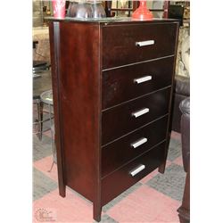 SHOWHOME CHERRYWOOD TONE 5 DRAWER CHEST OF DRAWERS