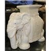 Image 1 : PORCELAIN FILIGREE ELEPHANT HALL STAND (22" X 18"