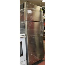 GE 18CU STAINLESS FRIDGE 28"X30"X66"H