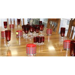 ESTATE CRANBERRY GLASS COLLECTION WITH LIQUOR