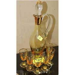 ESTATE VINTAGE YELLOW GLASS DECANTER SET