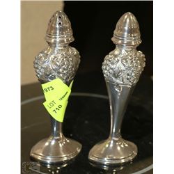 PAIR OF VINTAGE SALT AND PEPPER SHAKERS