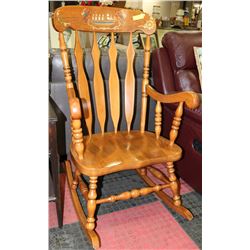 WOODEN ROCKING CHAIR